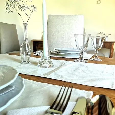 Alba Morus Sentiti A Casa Nel Cuo Bed & Breakfast