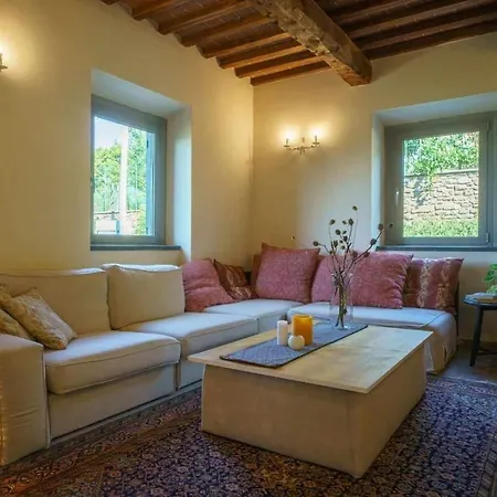 Alba Morus Sentiti A Casa Nel Cuo 4*